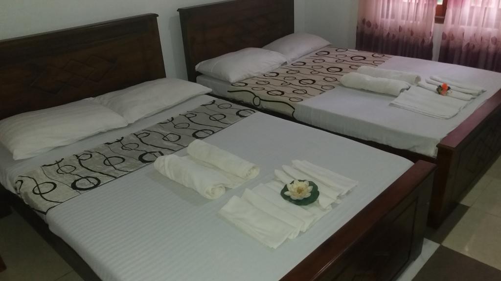 Hotel Sihilro Regency Udawalawe Exterior foto