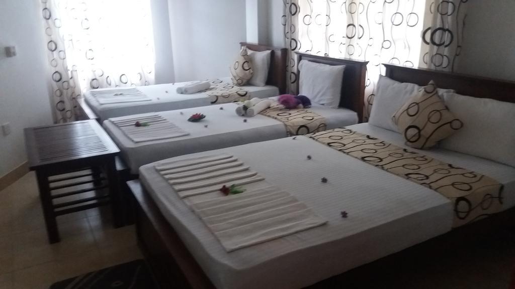 Hotel Sihilro Regency Udawalawe Exterior foto