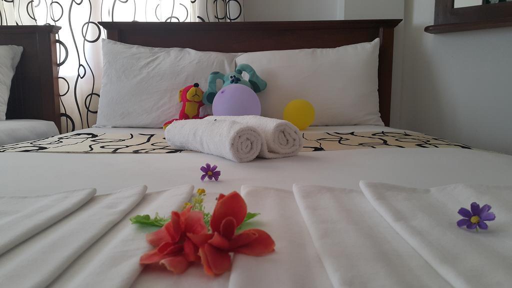 Hotel Sihilro Regency Udawalawe Exterior foto