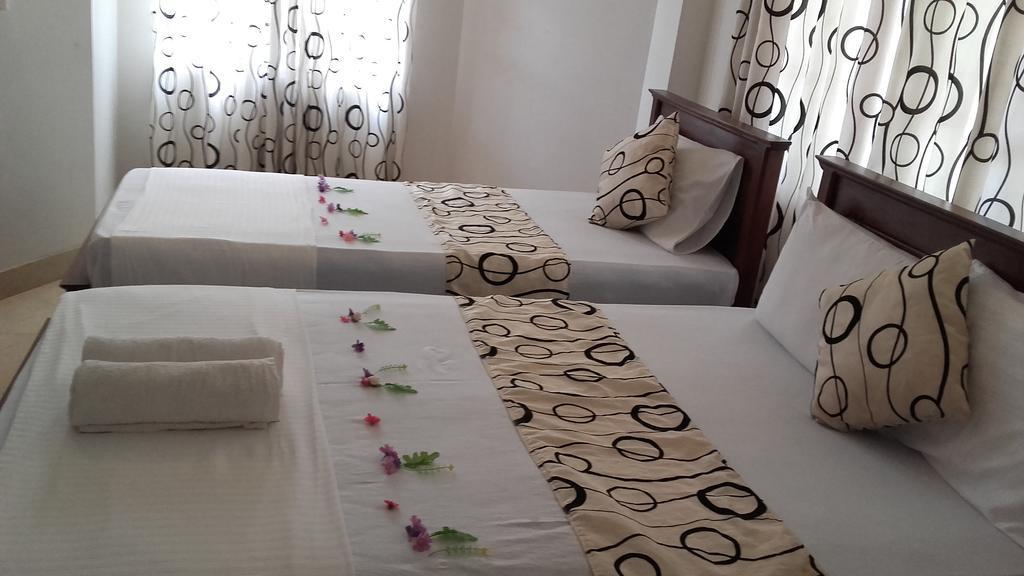 Hotel Sihilro Regency Udawalawe Exterior foto